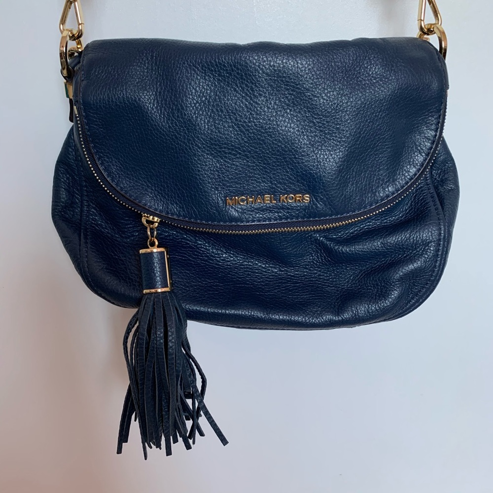 AUTHENTIC Micheal Kors crossbody
